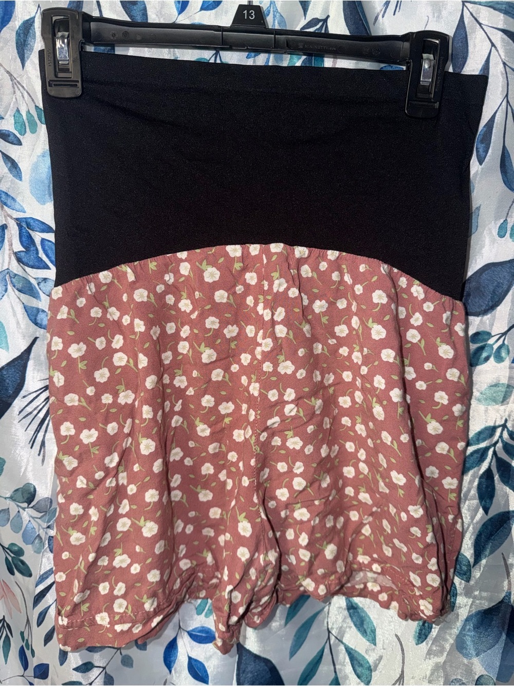 Classic Concepts Maternity Large Flower Shorts w/ Pockets